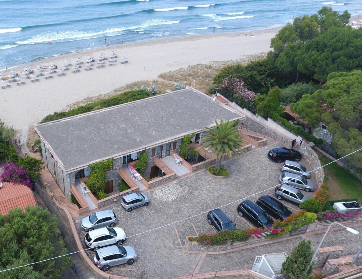 Residence Le Palme - Appartamenti Sul Mare - Spiaggia Tra Palinuro E Caprioli Пішьотта Екстер'єр фото