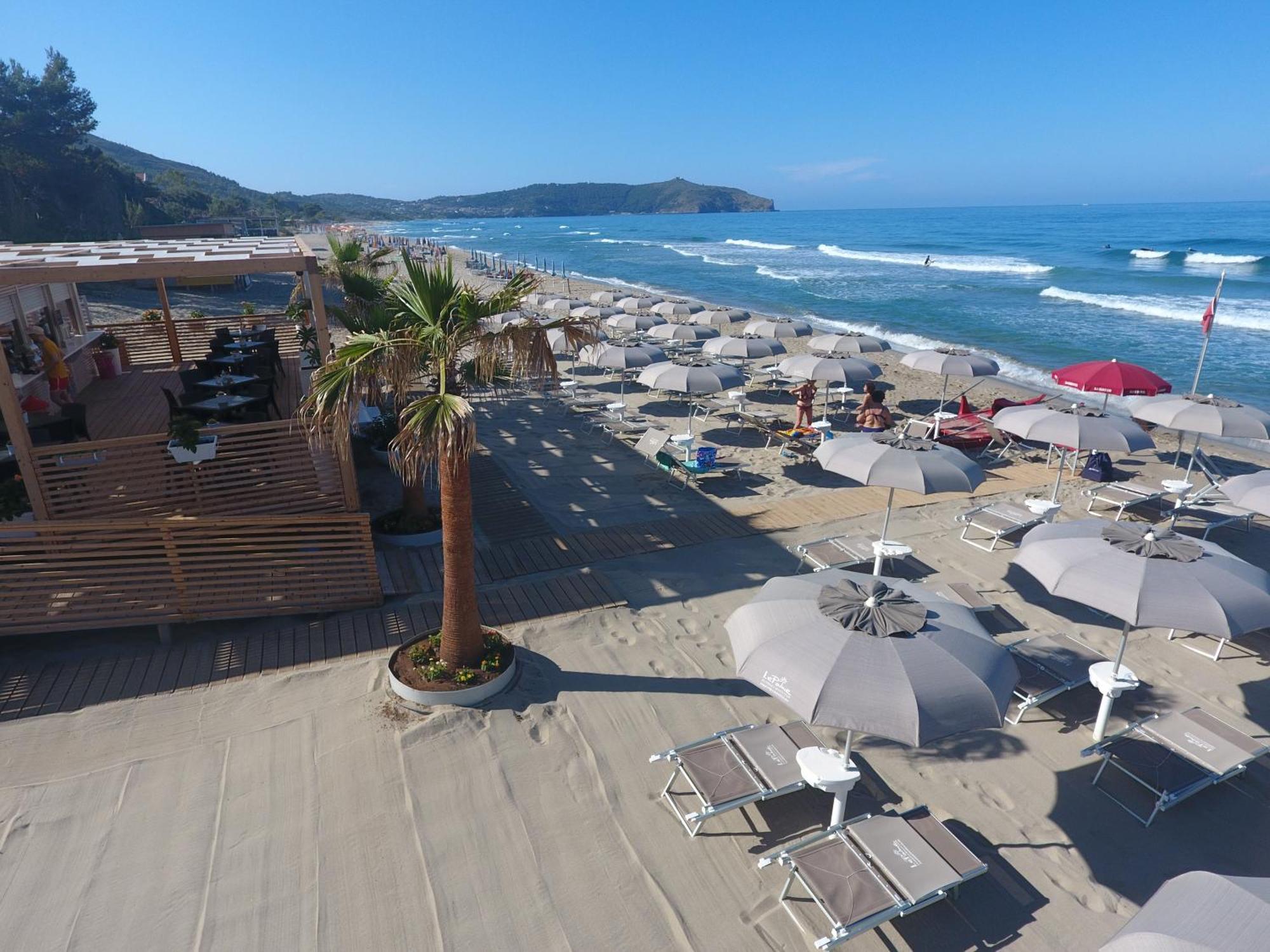 Residence Le Palme - Appartamenti Sul Mare - Spiaggia Tra Palinuro E Caprioli Пішьотта Екстер'єр фото